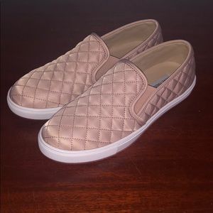 WORN ONCE Steve Madden Slip On Shoes!